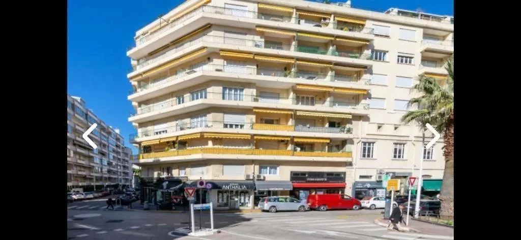 Cannes Le Versailles Standing Presta 프랑스