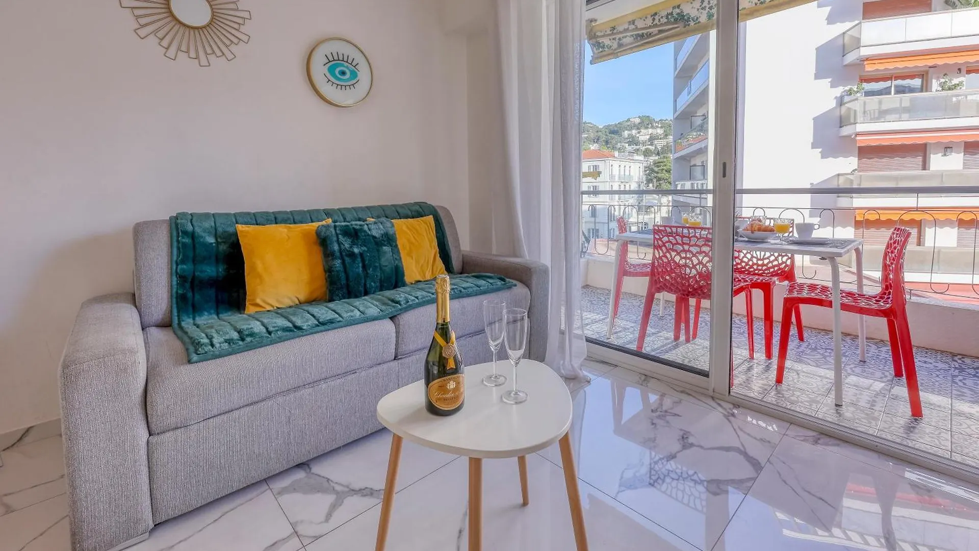 Apartment Cannes Le Versailles Standing Presta